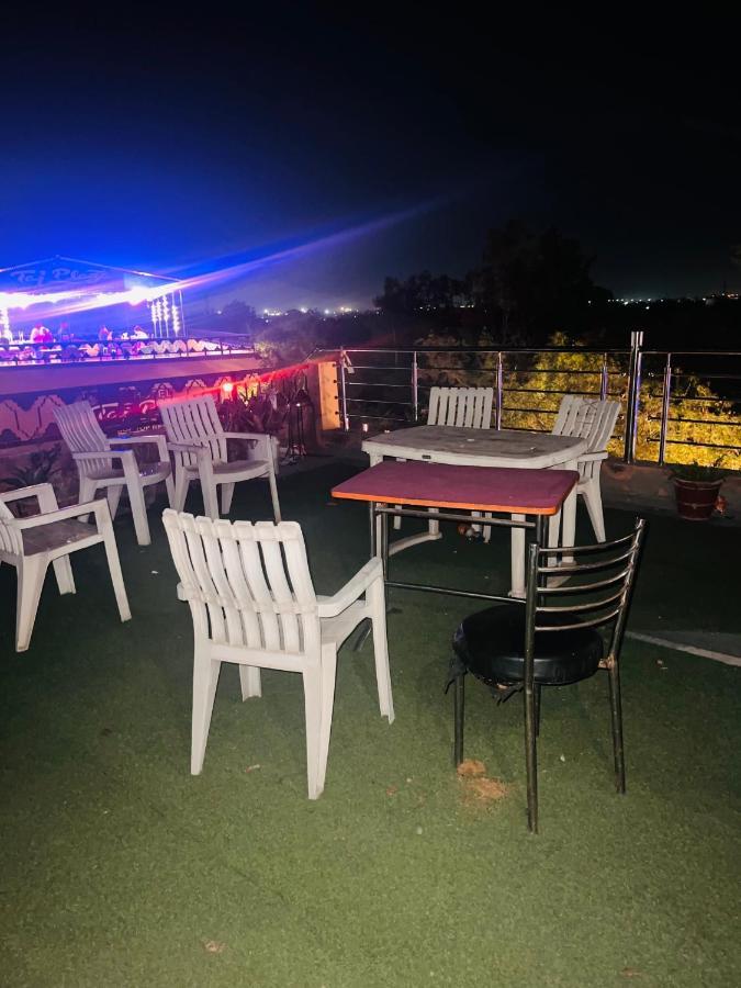 Hotel Rashmi Agra  Dış mekan fotoğraf