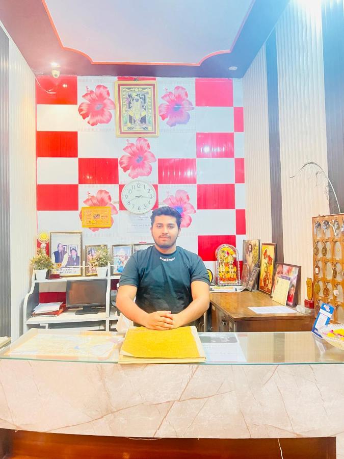 Hotel Rashmi Agra  Dış mekan fotoğraf