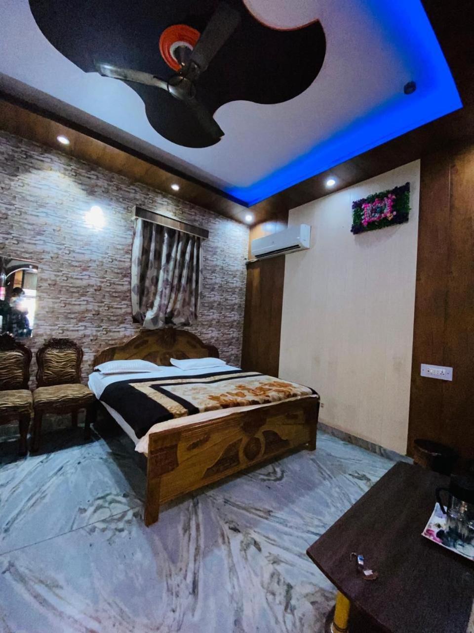 Hotel Rashmi Agra  Dış mekan fotoğraf