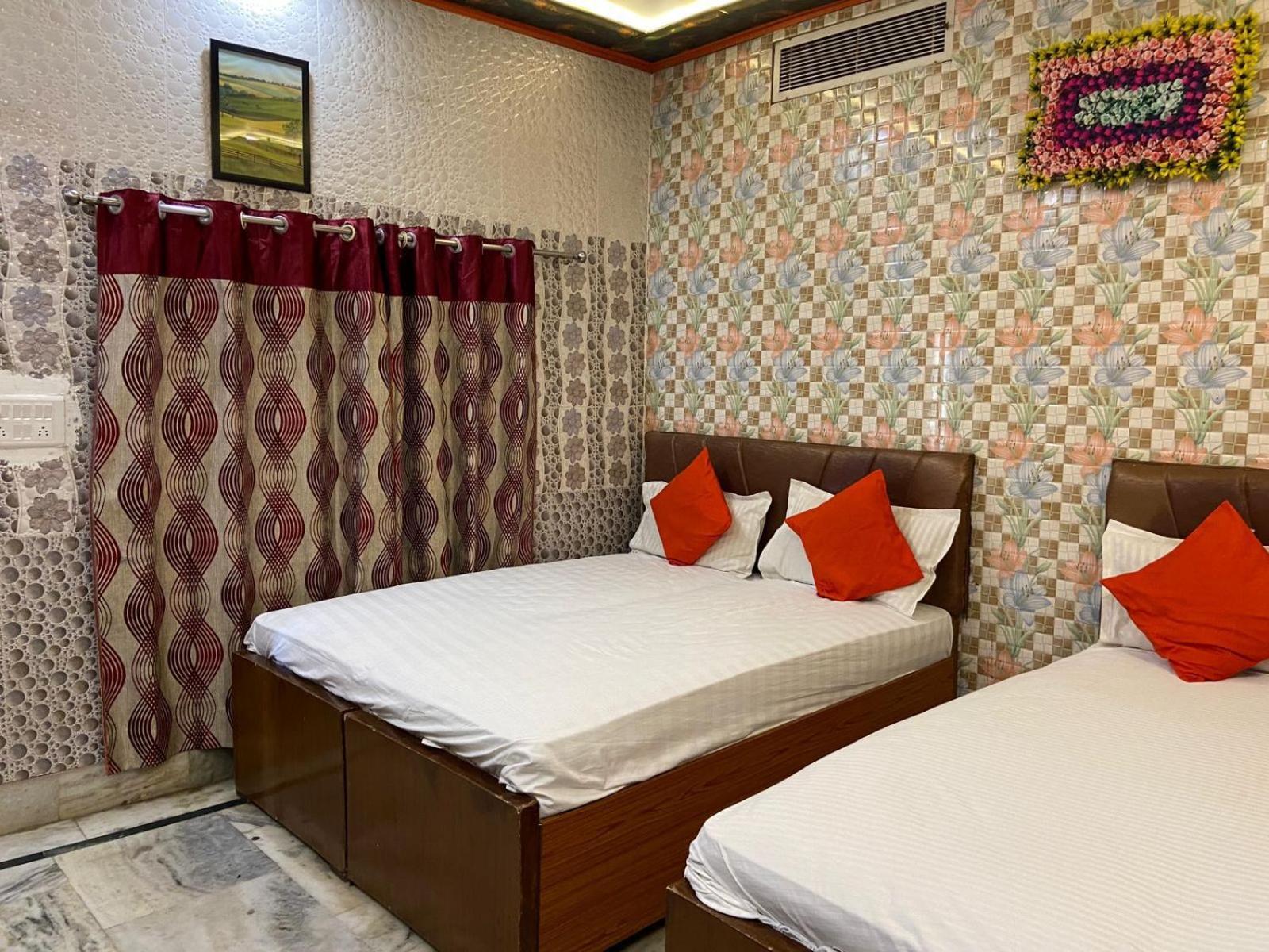 Hotel Rashmi Agra  Dış mekan fotoğraf