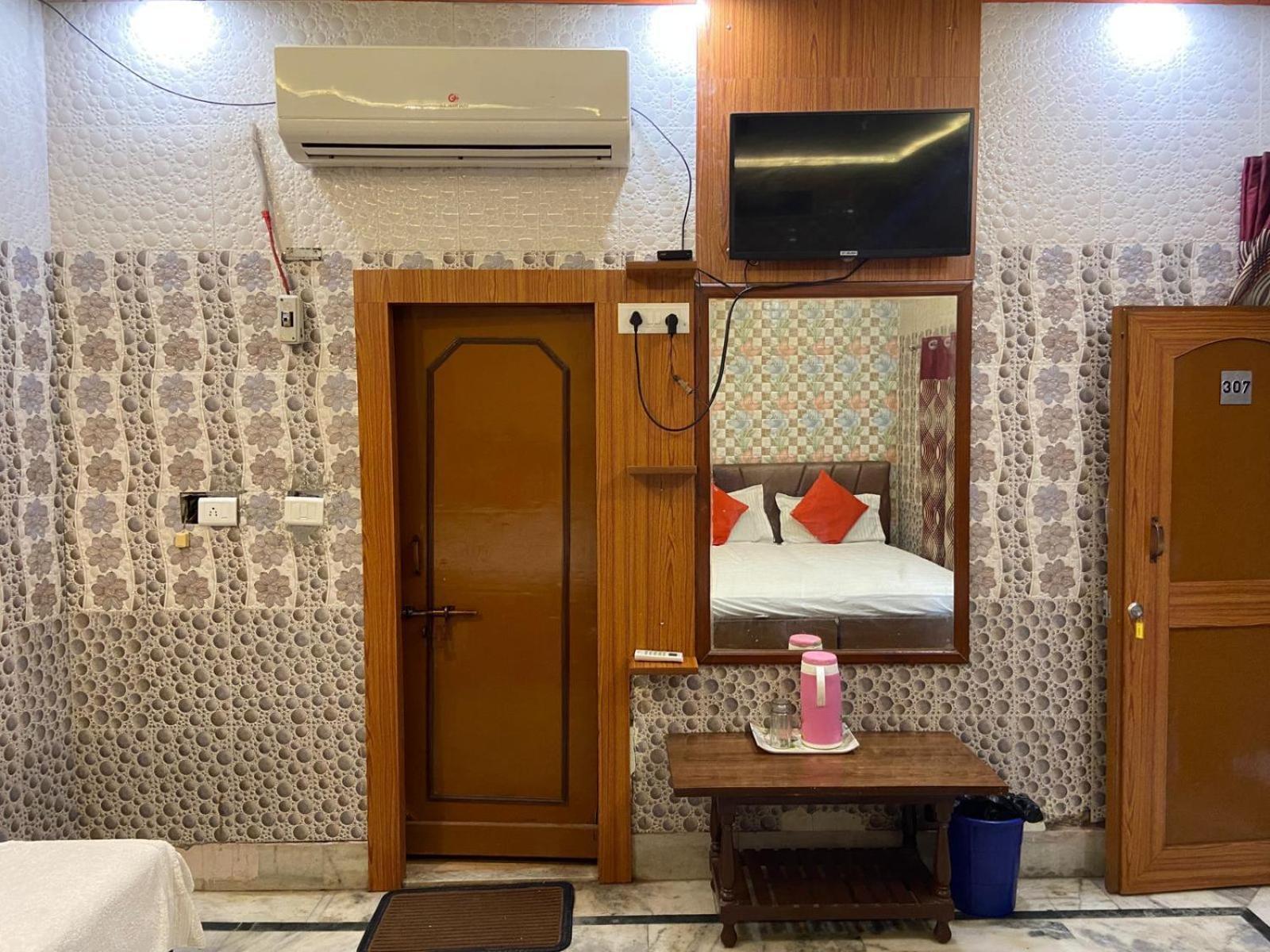 Hotel Rashmi Agra  Dış mekan fotoğraf