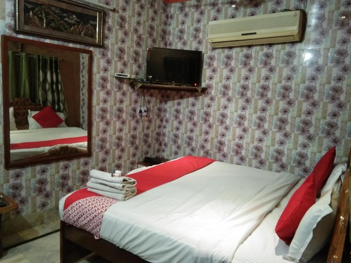 Hotel Rashmi Agra  Dış mekan fotoğraf