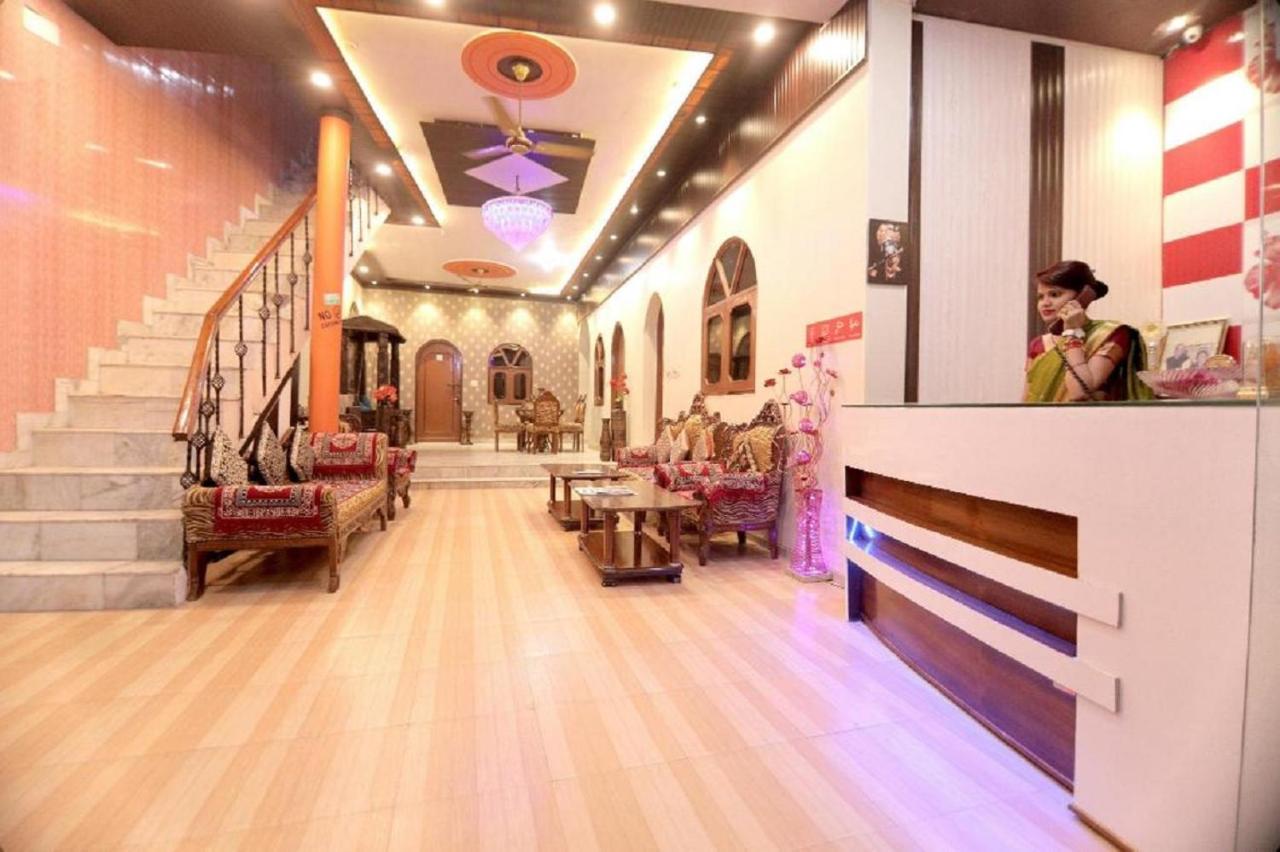 Hotel Rashmi Agra  Dış mekan fotoğraf