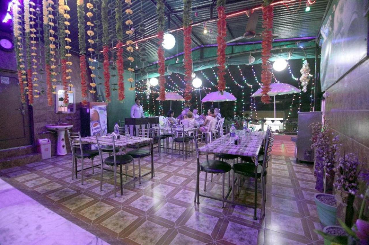 Hotel Rashmi Agra  Dış mekan fotoğraf